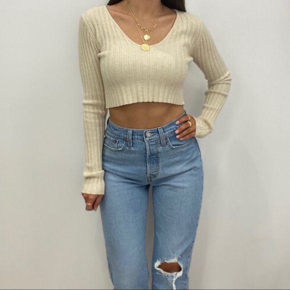 NWT Cropped Sweater - Picture 7 of 7